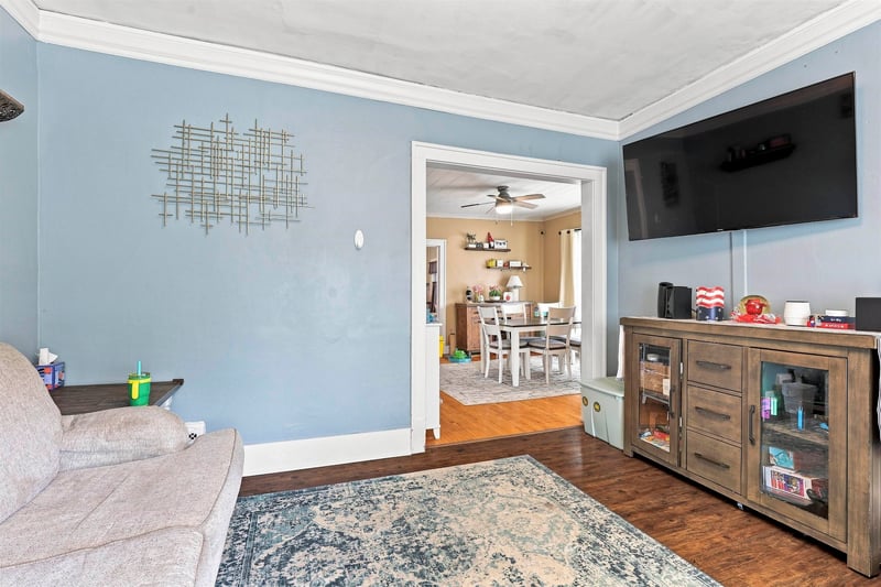 1102 W Lawrence St, Appleton, WI 54914-5249