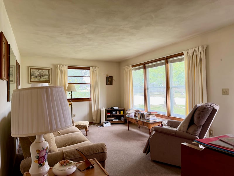 970 Evans St, Neenah, WI 54956-3917