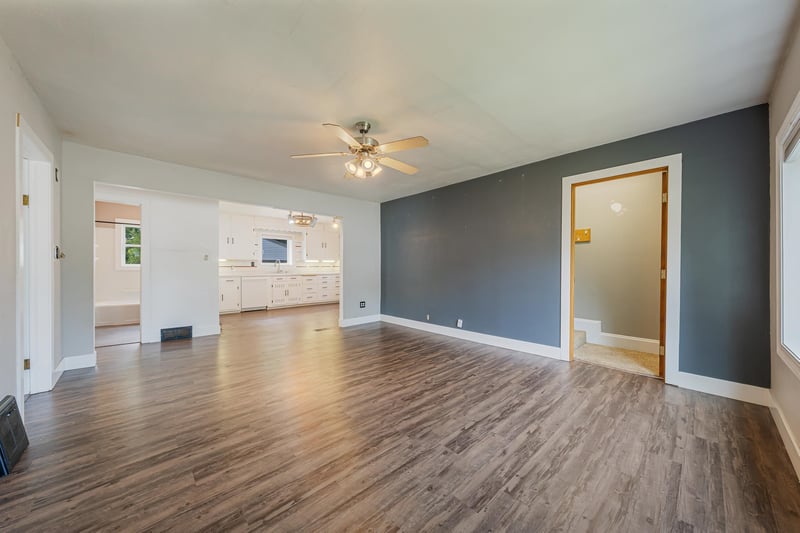 125 Mayer St, Neenah, WI 54956