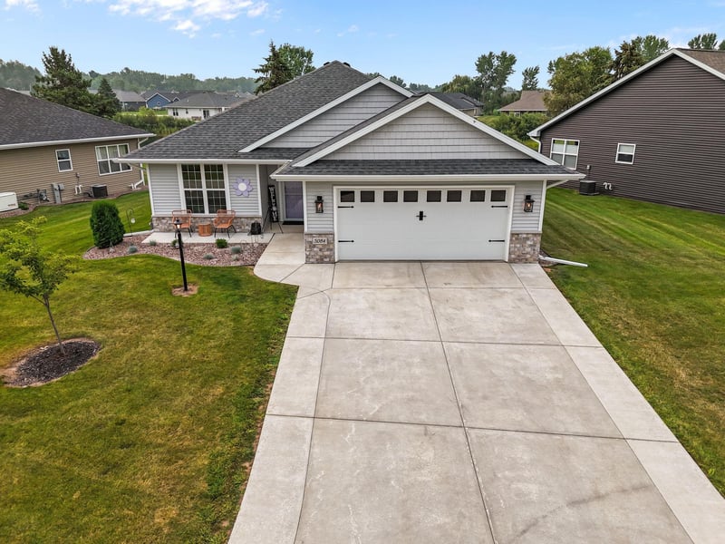 5084 N Milkweed Trl, Appleton, WI 54913