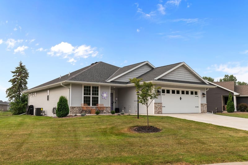 5084 N Milkweed Trl, Appleton, WI 54913