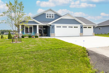 1712 Addie Pw, Oshkosh, WI 54904-6913
