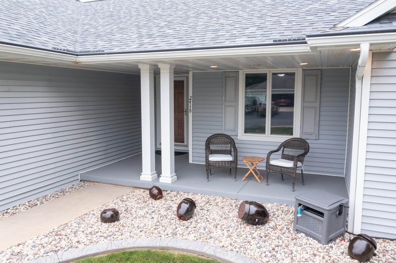 W2416 Snowberry Dr, Appleton, WI 54915