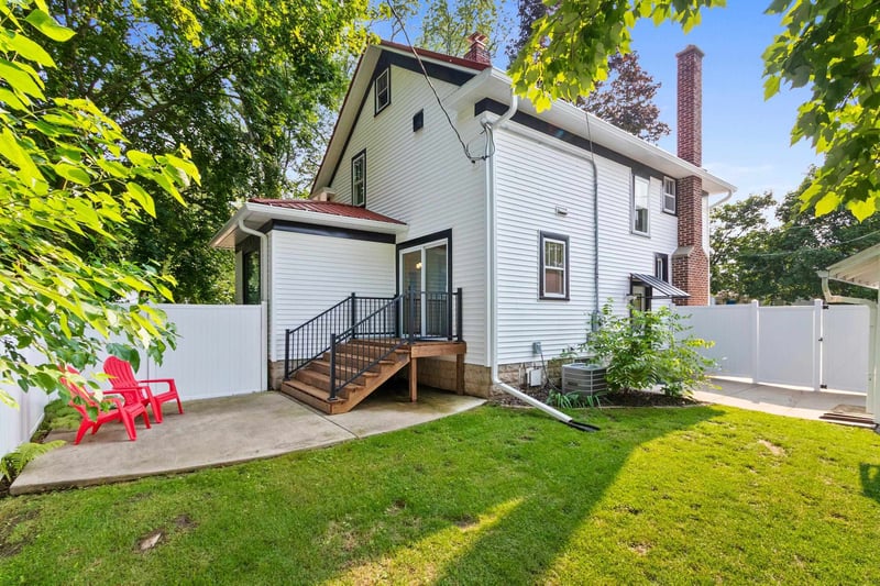 315 W Green Bay St, Shawano, WI 54166