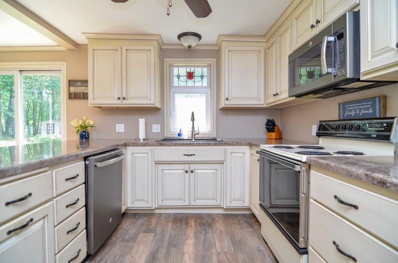 5251 Stiles Rd, Lena, WI 54139