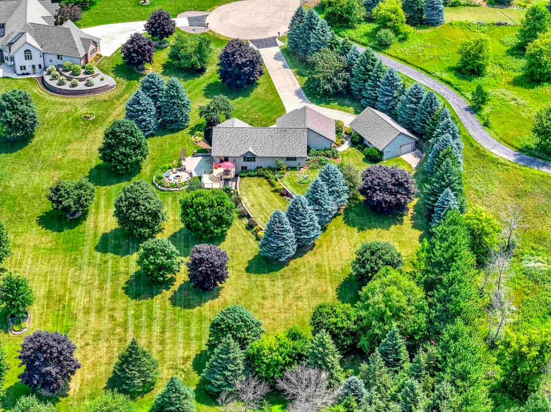 W7272 Bonnie Dr, Shiocton, WI 54170