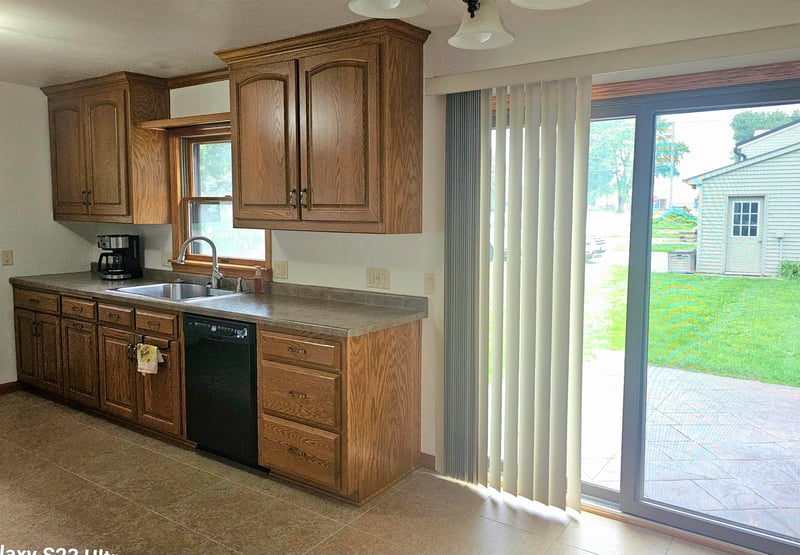 643 S Main St, Seymour, WI 54165