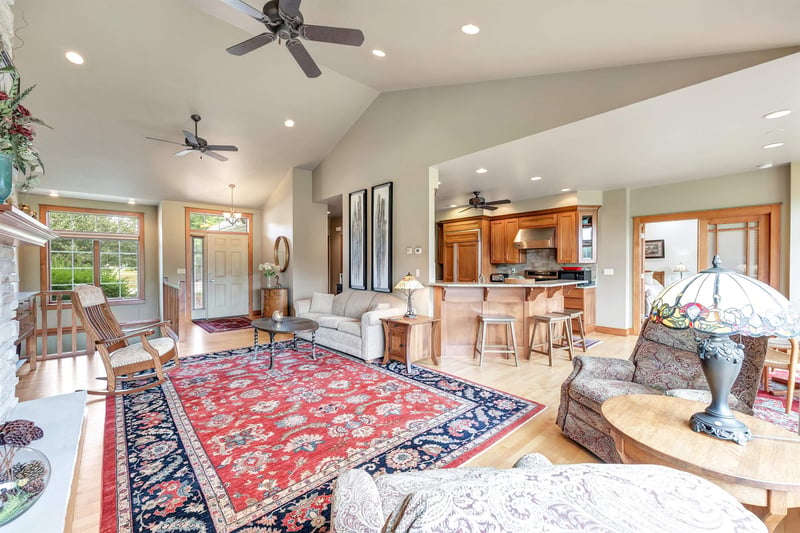 1665 Remington Ridge Way, De Pere, WI 54115-9378