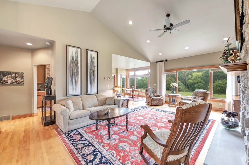 1665 Remington Ridge Way, De Pere, WI 54115-9378
