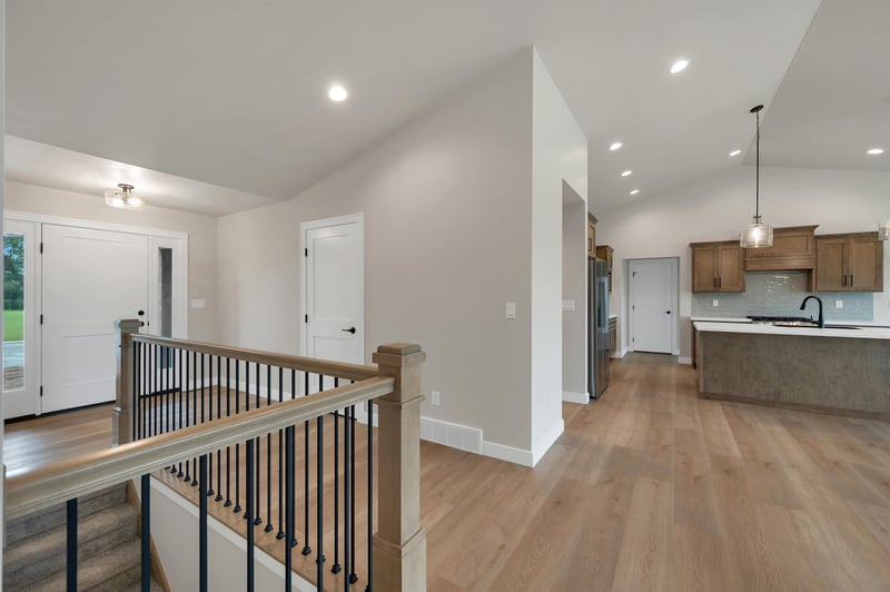 549 Behrendt Park Dr, Seymour, WI 54165