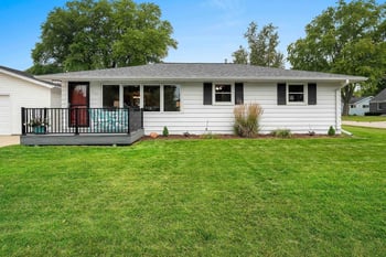 1404 Spence St, Green Bay, WI 54304-3242