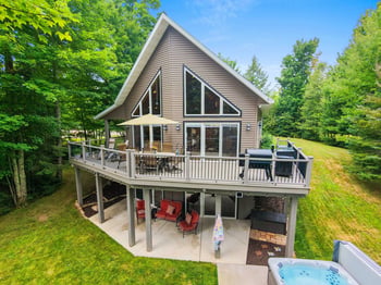 17443 Waxwing Ln, Townsend, WI 54175
