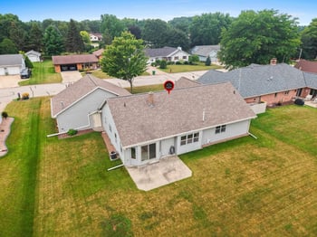 2767 Englewood Rd, Green Bay, WI 54311-5431
