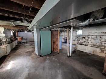 726 S Jackson St, Green Bay, WI 54301