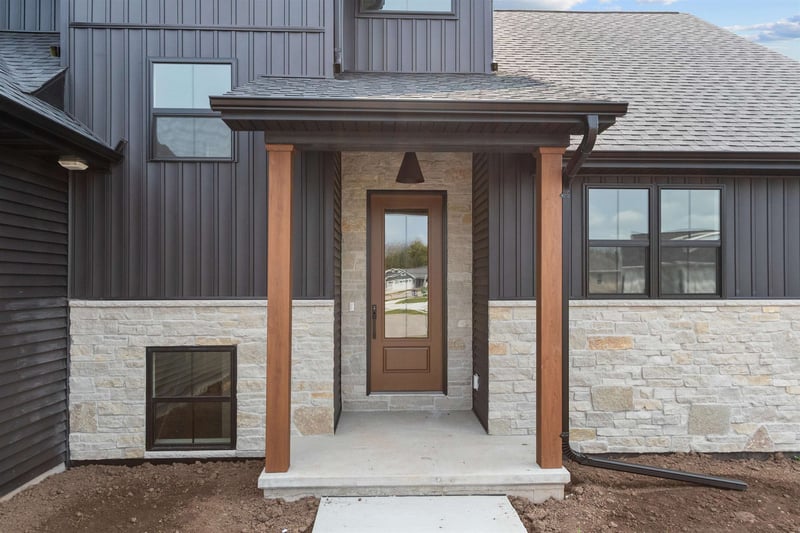 2417 Adrienne Ct, De Pere, WI 54115