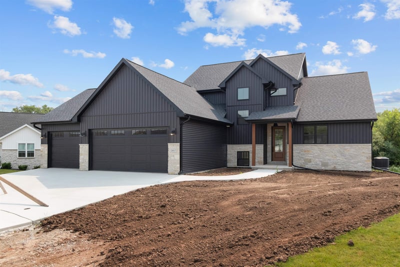 2417 Adrienne Ct, De Pere, WI 54115