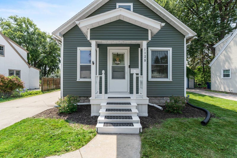 1129 Reed St, Green Bay, WI 54303