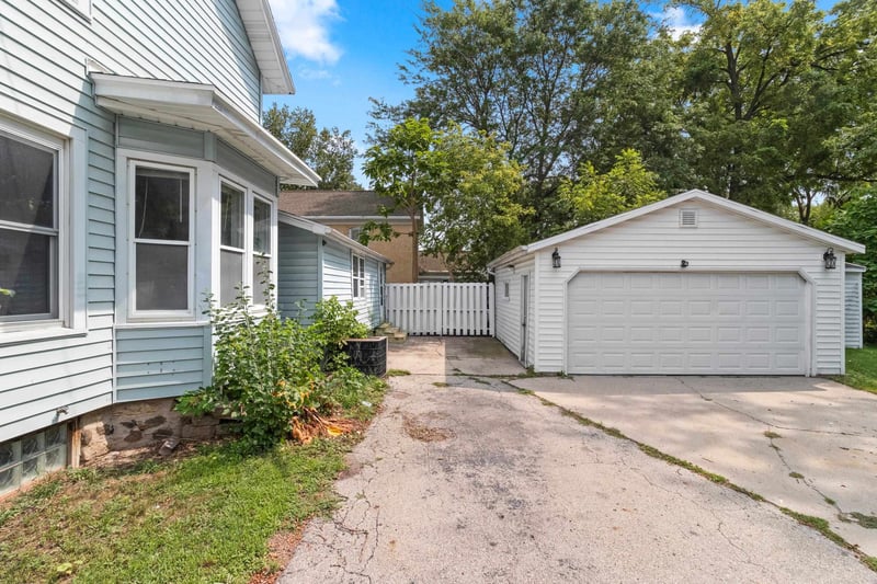 425 W Winnebago St, Appleton, WI 54911