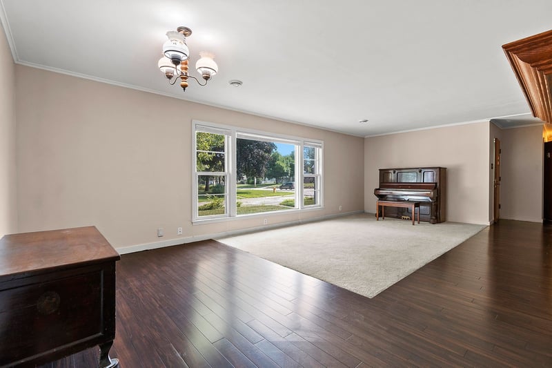 101 W Whitney St, Green Bay, WI 54301