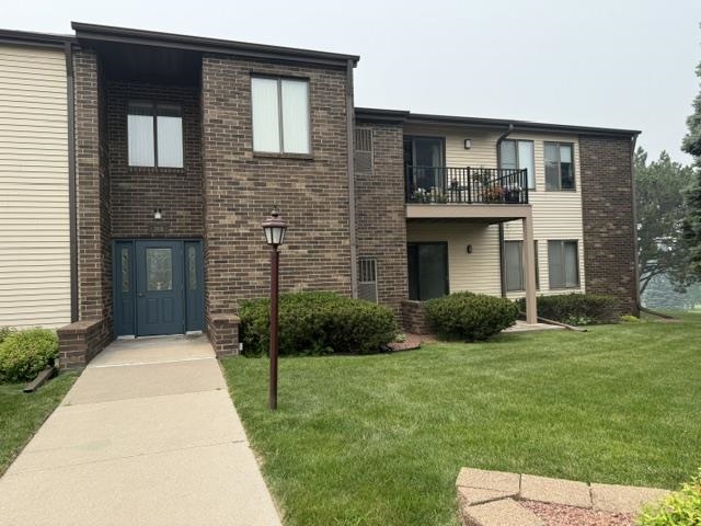 366 W St Joseph St, Green Bay, WI 54301-2367