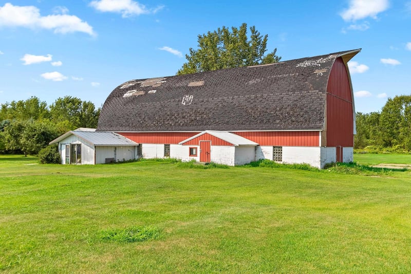 2565 S Pine Tree Rd, De Pere, WI 54115-9028