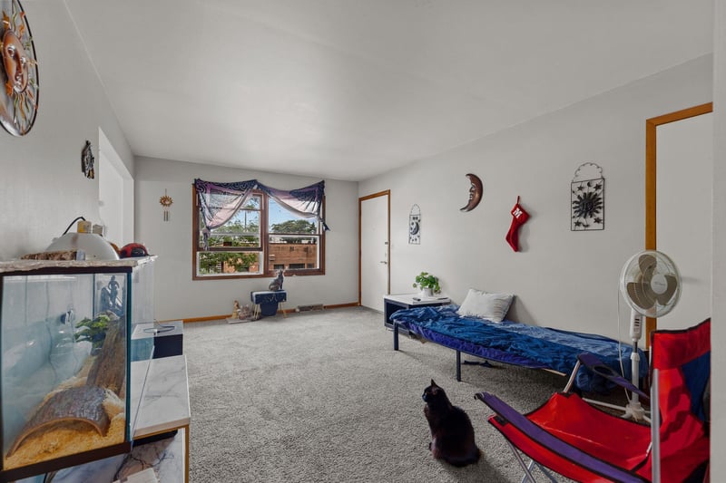 1842 Evans St, Oshkosh, WI 54901