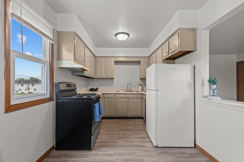 1860 Evans St, Oshkosh, WI 54901