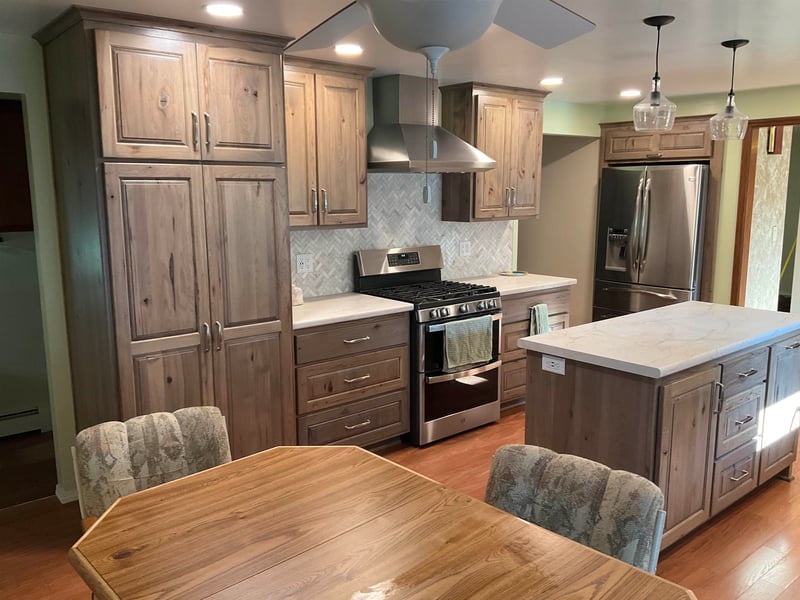 2478 Sunrise Ct, Green Bay, WI 54302