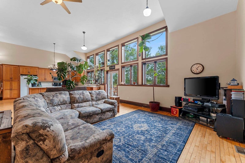 3189 N County Road P, New Franken, WI 54229