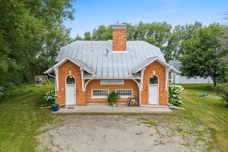 3189 N County Road P, New Franken, WI 54229