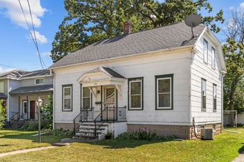 541 Ceape Ave, Oshkosh, WI 54901
