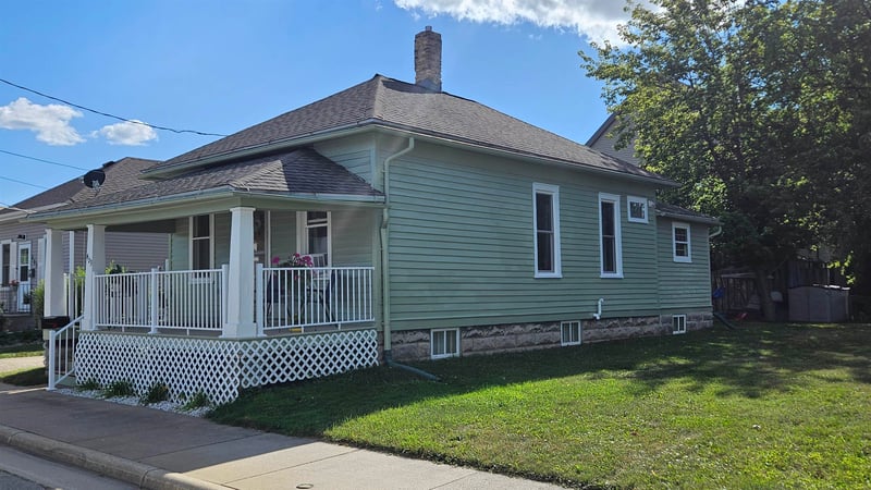 403 N Clark St, Appleton, WI 54911