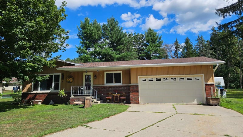 132 School Ct, Shawano, WI 54166