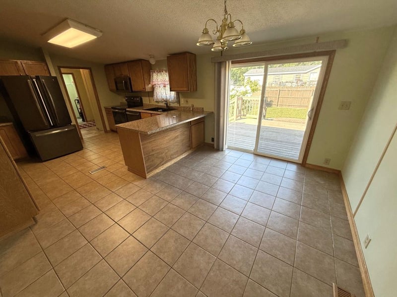 102 S Park St, Bowler, WI 54416-9747