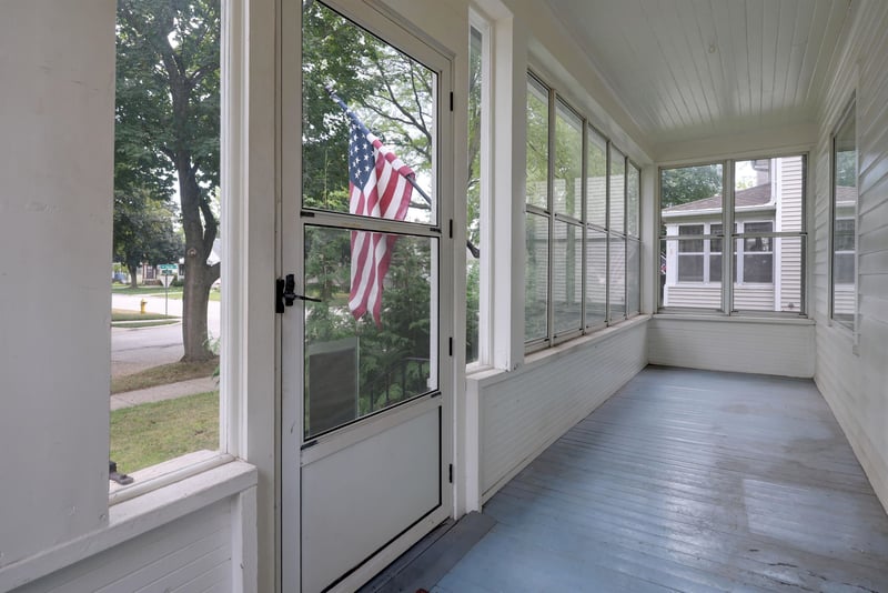 801 Lincoln St, Green Bay, WI 54303