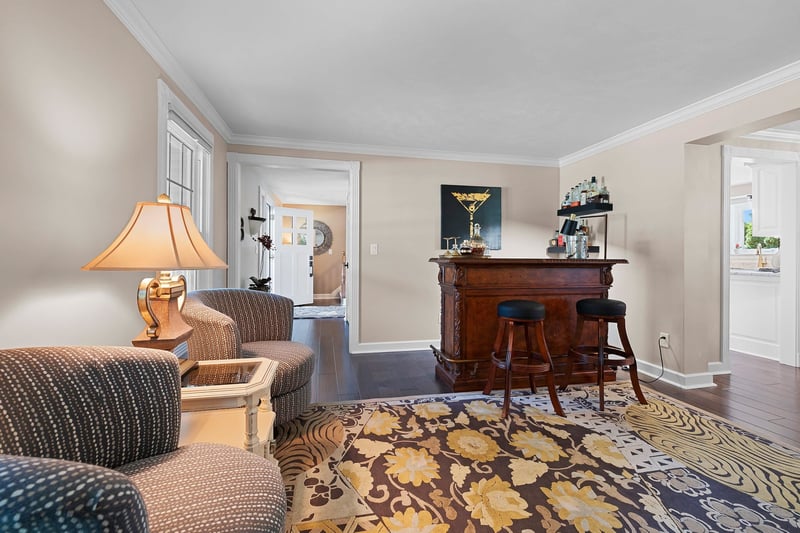 2850 Mayflower Rd, Green Bay, WI 54311