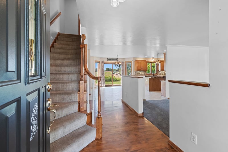 2820 Blue Spruce Dr, Green Bay, WI 54311-4509
