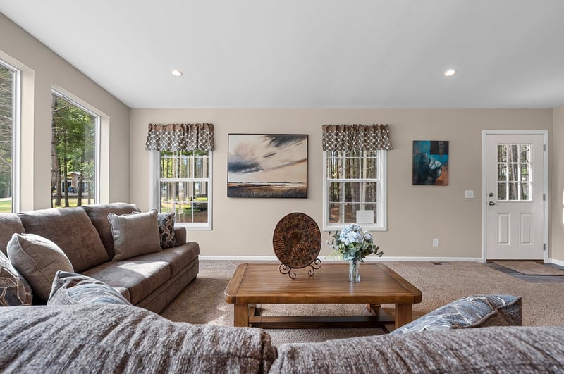 612 Allied Ct, Oconto, WI 54153