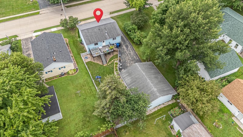 830 Osborn Ave, Oshkosh, WI 54902-6556
