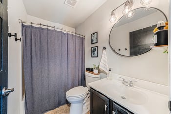 830 Osborn Ave, Oshkosh, WI 54902-6556