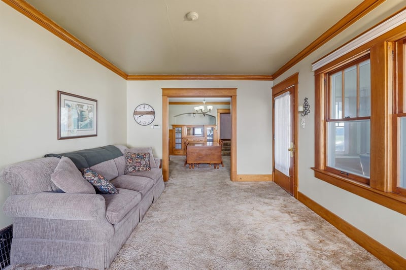 2024 Illinois Ave, New Holstein, WI 53061-1303
