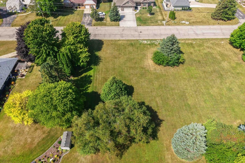 380 S Mayflower Dr #12, Appleton, WI 54914