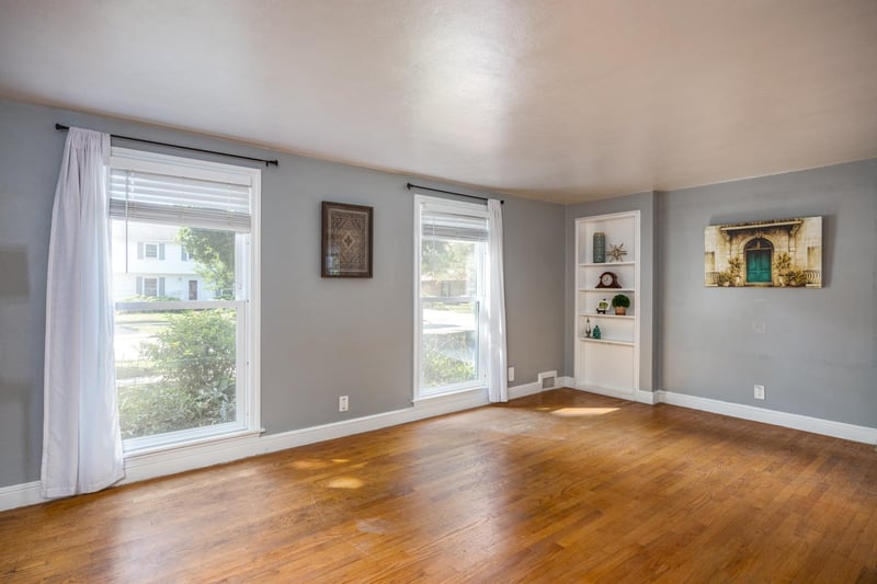 822 W 3rd St, Appleton, WI 54914