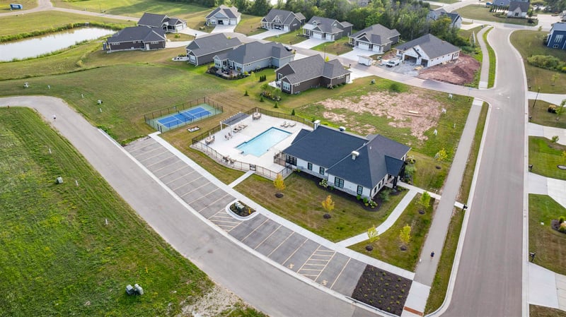 2608 Canvasback Dr, Menasha, WI 54952