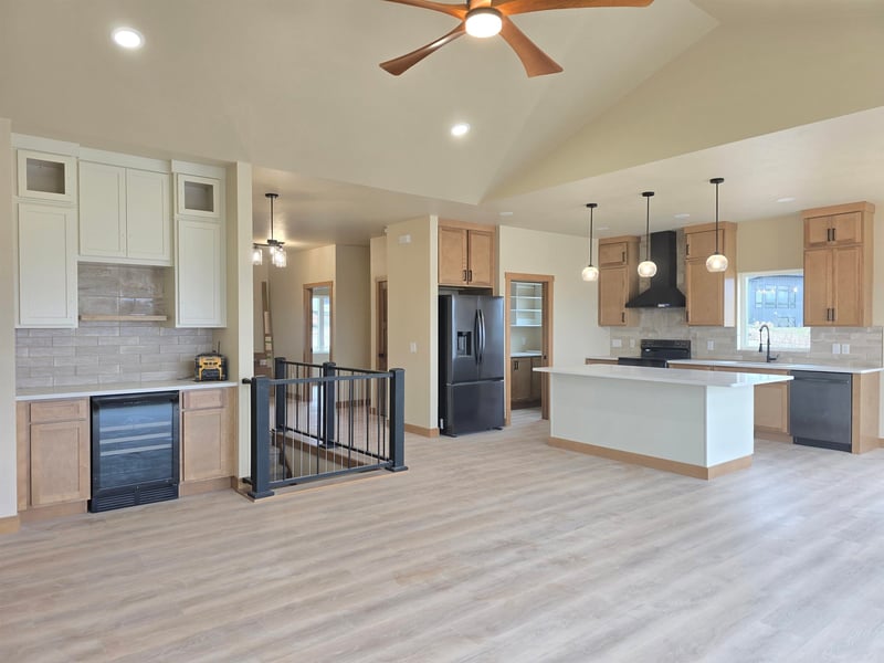 1655 Grace Garden Way, De Pere, WI 54115