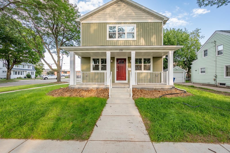 158 N Maple Ave, Green Bay, WI 54303