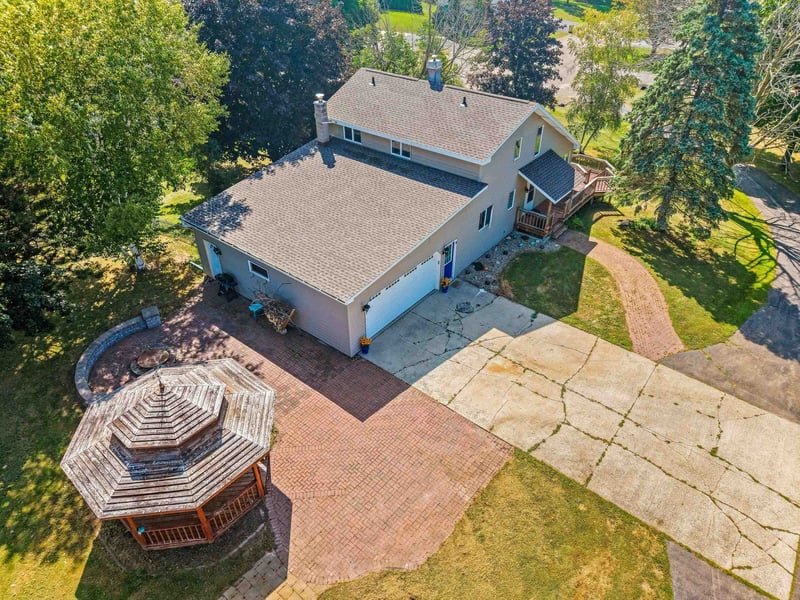 N275 Gillan Ct, Appleton, WI 54915-5502