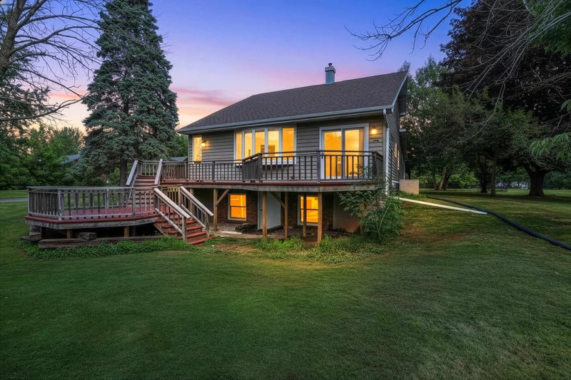 N275 Gillan Ct, Appleton, WI 54915-5502