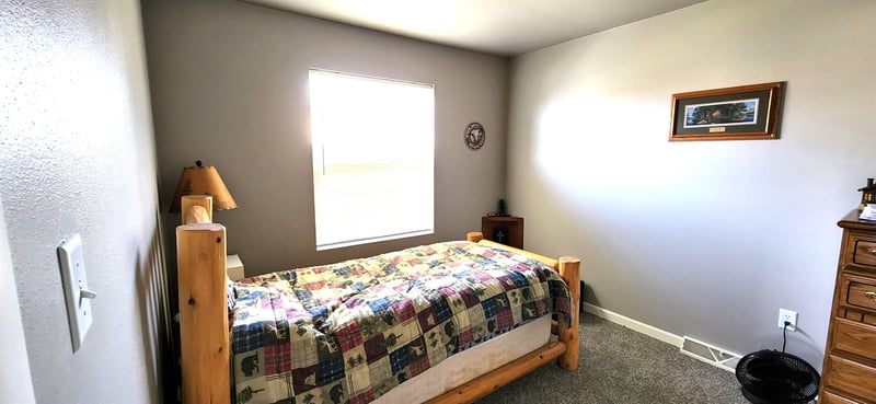 1504 Superior Ave, Oconto, WI 54153-2007