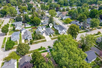 1004 Elmore St, Green Bay, WI 54303-3923